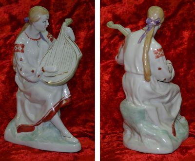 Фарфор статуэтка "Бандуристка". Украина